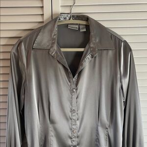 Chico's Metallic Gray Button-Up Blouse